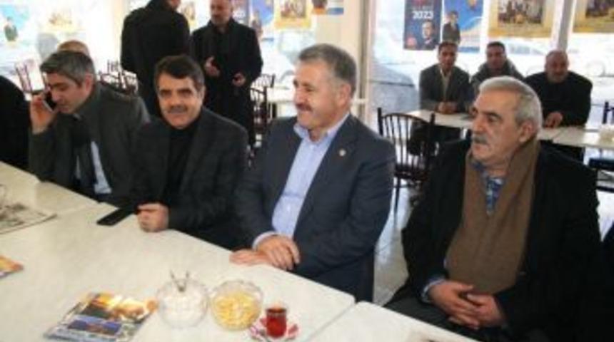 Ak Parti Milletvekili Ahmet Arslan Se&ccedil;im B&uuml;rosunda Karslılara Seslendi