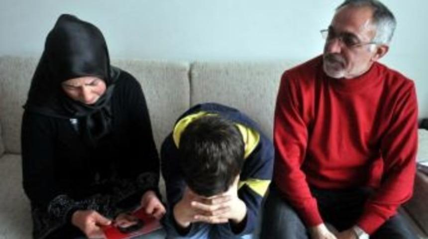 (&ouml;zel Haber) Ailesinin Aşırı Narkozdan &Ouml;ld&uuml;ğ&uuml;n&uuml; İddia Ettiği Tunahan&rsquo;ın, Otopsi Raporu A&ccedil;ıklandı