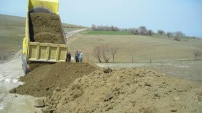 Aksaray İl &Ouml;zel İdaresi Yol &Ccedil;alışmalarını S&uuml;rd&uuml;r&uuml;yor