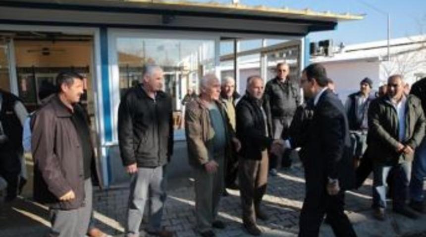 Vali Toprak Foça’da İncelemelerde Bulundu