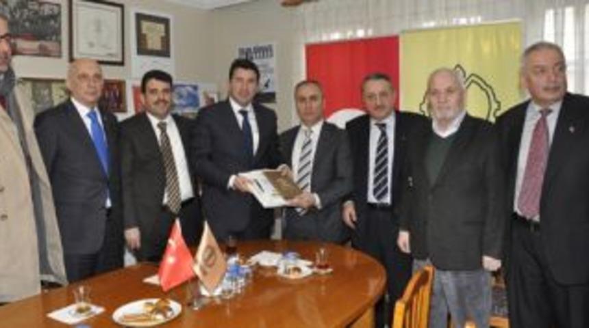 &Ouml;zcan Ulupınar Ereğli'de &ccedil;eşitli ziyaretlerde bulundu