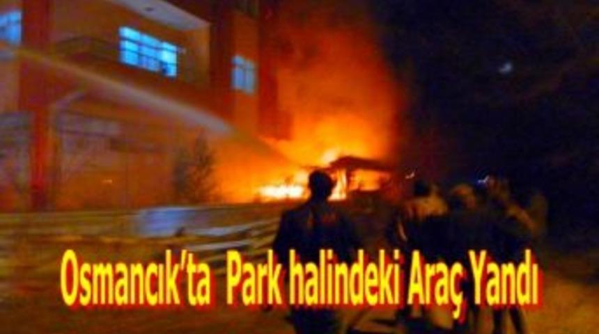 Osmancık&rsquo;ta Park halindeki Ara&ccedil; Yandı