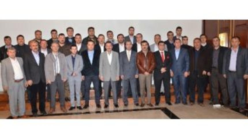 Başkan G&ouml;k&ccedil;ek&rsquo;e Ziyaretler S&uuml;r&uuml;yor