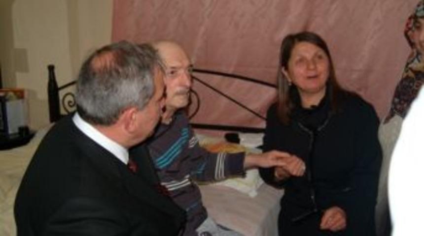 Başkan Demirtaş&rsquo;ın Hasta Ziyareti