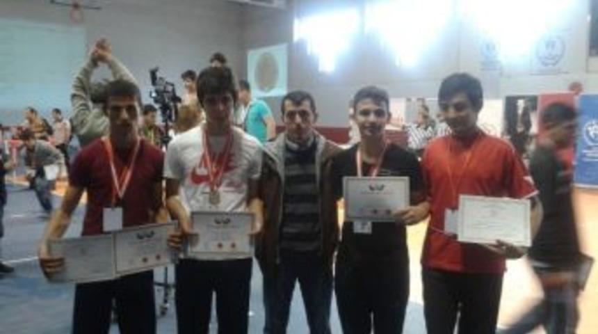 Erdemirli Birinciler, B&ouml;lgeyi T&uuml;rkiye Şampiyonası&rsquo;nda Temsil Edecek