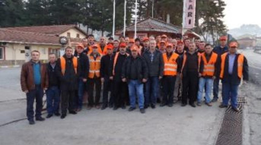 Niksarlı Taşeron İş&ccedil;ilerden İş Bırakma Eylemi