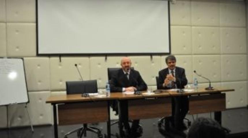 Kayseri Barosu Başkanı Fevzi Kona&ccedil; Katipler İle Bir Araya Geldi