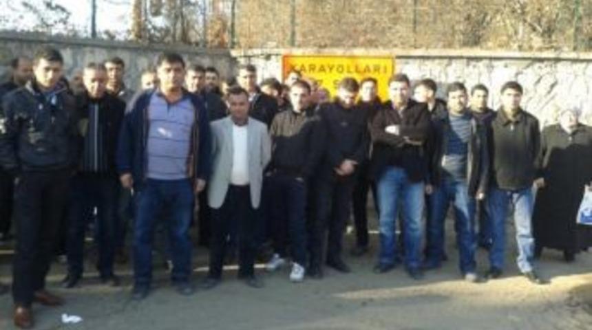 Taşeron İş&ccedil;iler Eylemde