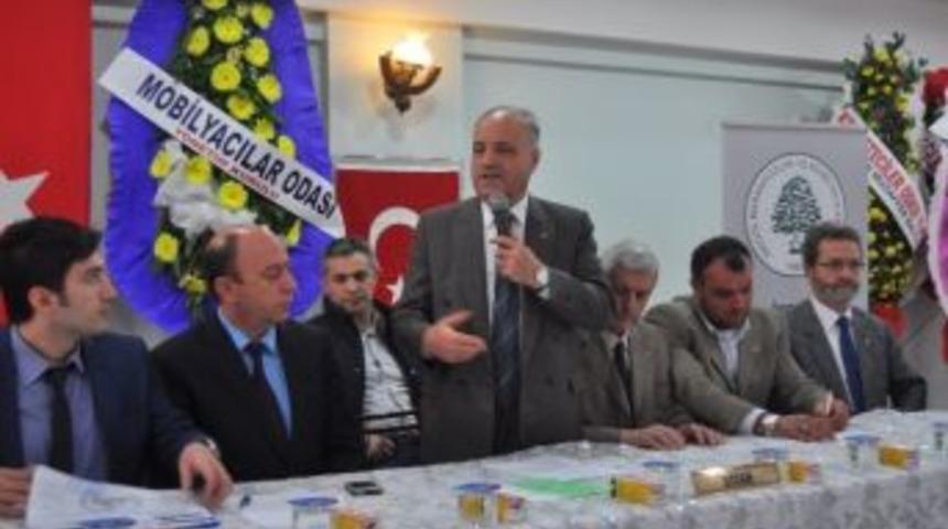 Mobilyacılarda &Ouml;zcan Ayhan Yeniden Başkan