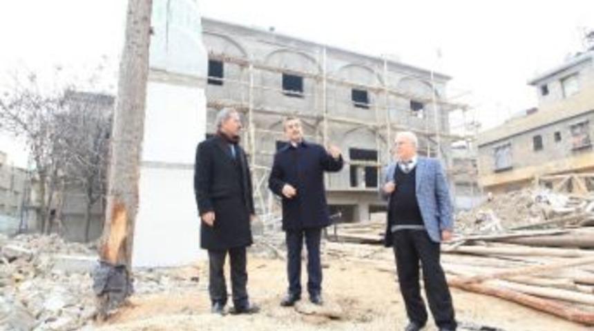 Eb&uuml;bekir Sıddık Cami Yenileniyor