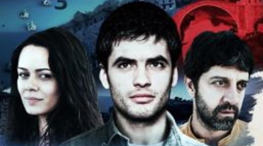 &lsquo;&uuml;&ccedil; Yol&rsquo; Filmi Sakaryalı Sanatseverlerle Buluşuyor