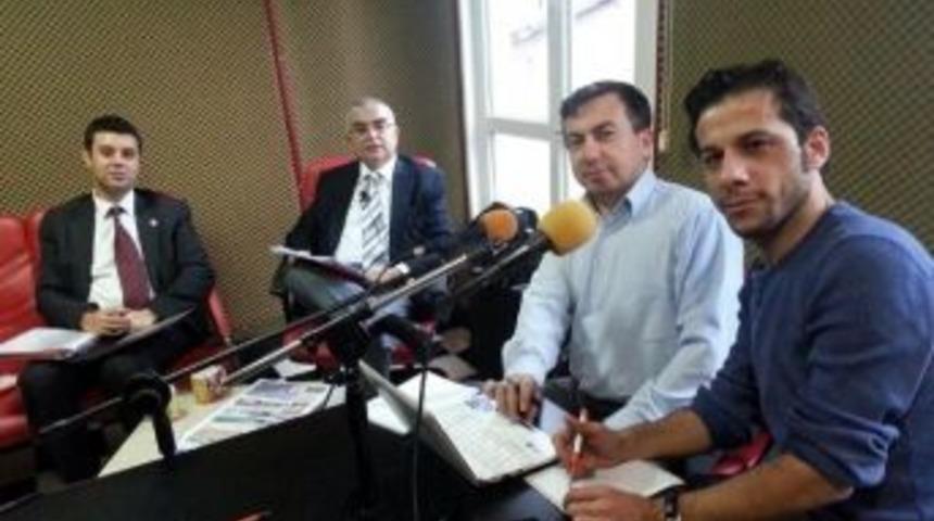 &Ccedil;orlu Belediye Başkanı &Uuml;nal Baysan Gazetecilerin Sorularını Yanıtladı