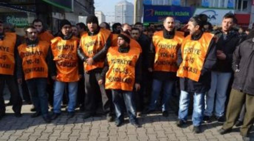 Yol - İş Sendikasından Rapor Eylemi