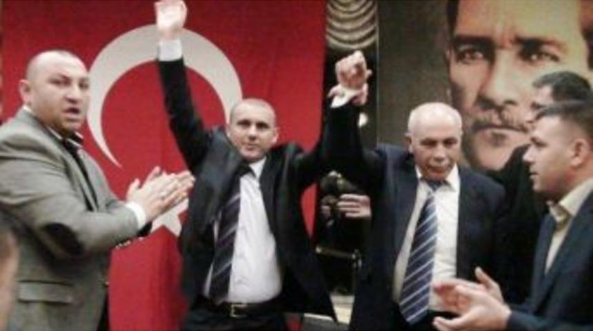 Başkan 25 Yıl Sonra Veda Etti