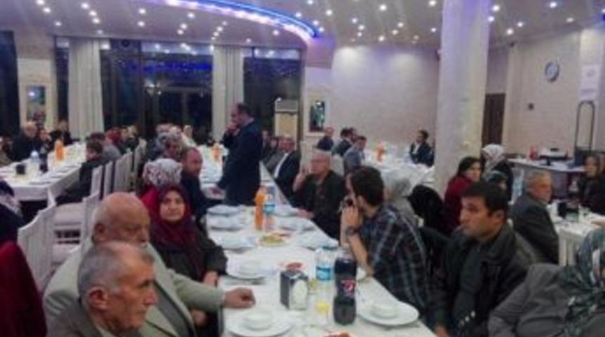 Şehit Aileleri Ve Gazilerle Yemekte Buluştu