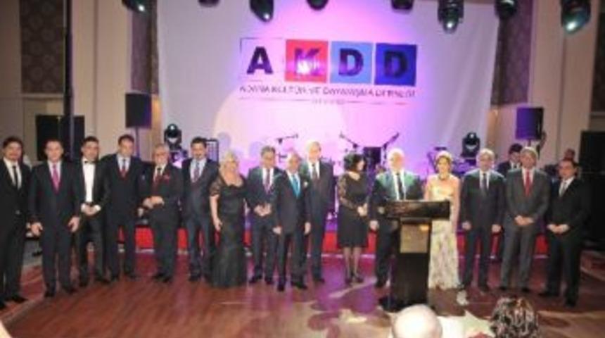 Adanalıların Kurtuluş Balosu