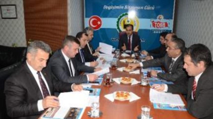 Torbalı Ticaret Odası Siyaset&ccedil;ilere Rapor Hazırladı