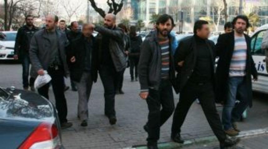 Gazino Cinayetinin Zanlıları Adliyeye Sevk Edildi