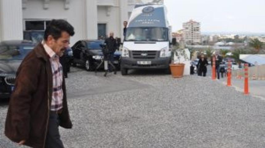 Ak Parti İzmir B&uuml;y&uuml;kşehir Belediye Başkan Adayı Yıldırım, İzmir&rsquo;de İl&ccedil;e Belediye Başkan Adaylarını A&ccedil;ıkladı