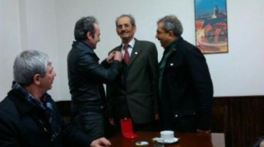 28 Yıllık Başkana Altın Madalya