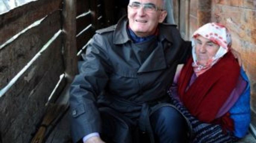 Şemsi Teyzeden Başkan Yılmaz&rsquo;a &lsquo;başarı&rsquo; Duası