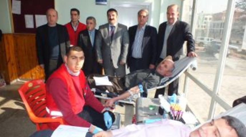 İl &Ouml;zel İdaresinden Kan Bağışı Kampanyasına Destek