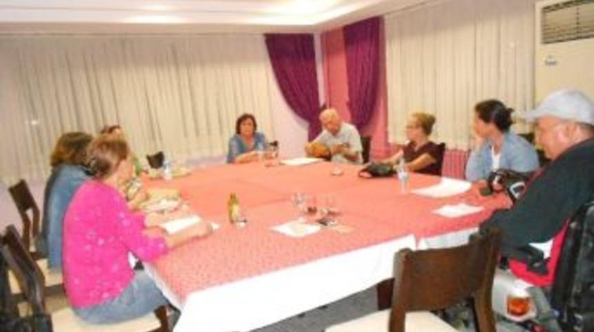 &lsquo;şiir Gibi&rsquo; Geceler, Şiirseverlerlerini Bekliyor!