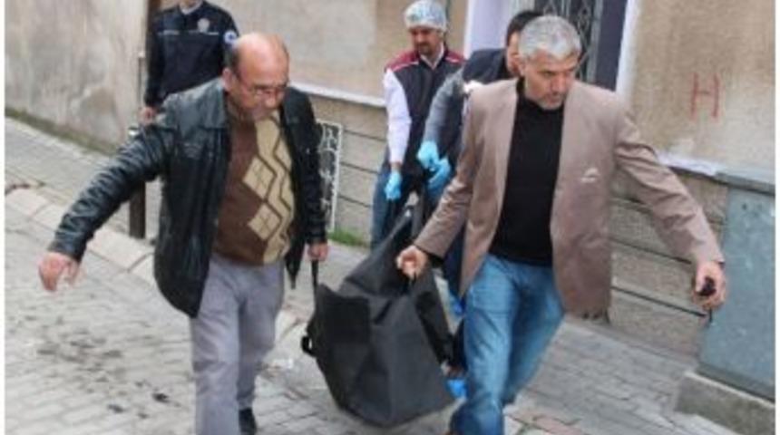 Evi Terk Etmeye Hazırlanan Eşini &Ouml;ld&uuml;rd&uuml;