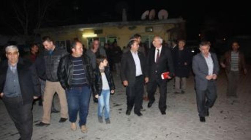 Başkan Akova&rsquo;ya Mahalleli İlgisi