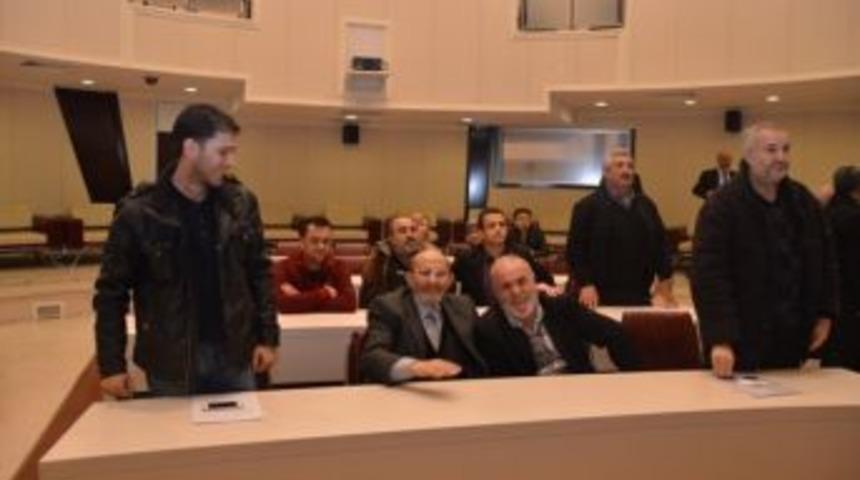 Kocasinan Geleneği Bozmadı, Esnafı &Uuml;zmedi