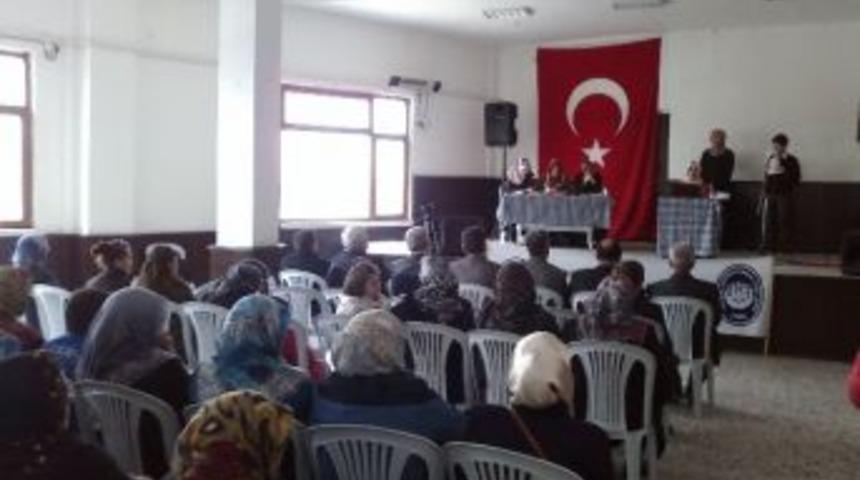 Kuranı Kerimi En G&uuml;zel Okuyan &Ouml;ğrenciler &Ouml;d&uuml;llendirildi