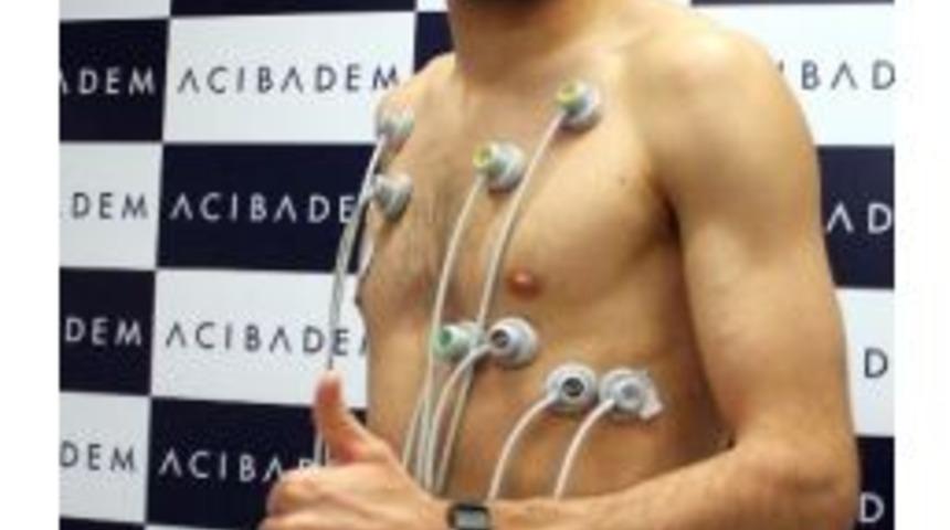 Kayseri Erciyesspor'un Yeni Transferi Josef &Ccedil;ınar, Sağlık Kontrol&uuml;nden Ge&ccedil;ti