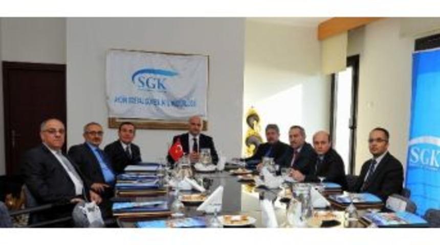 Sgk Ege B&ouml;lge M&uuml;d&uuml;rleri Aydın&rsquo;da Toplandı