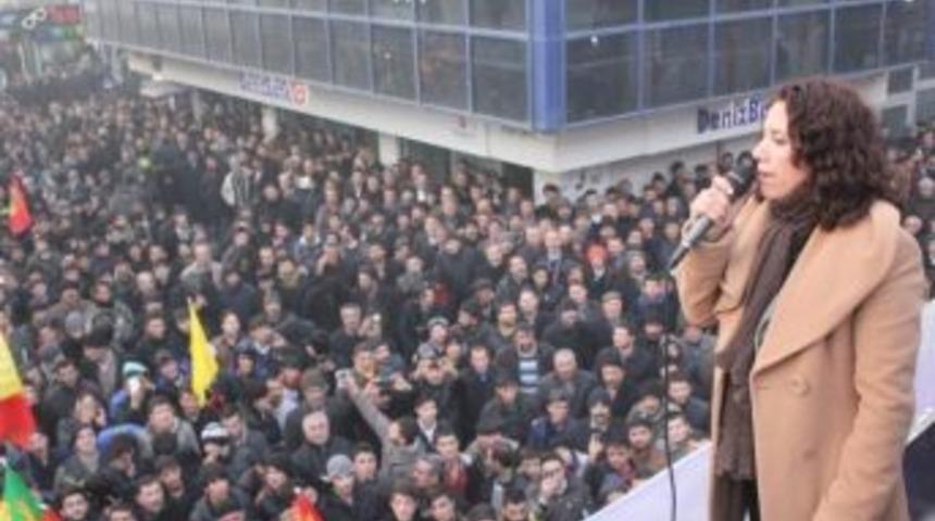 Bdp&rsquo;li Vekiller Ağrı&rsquo;da