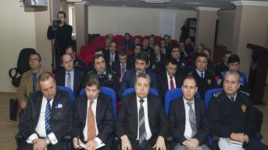 Kırklareli Emniyeti 2013 Yılını Değerlendirdi