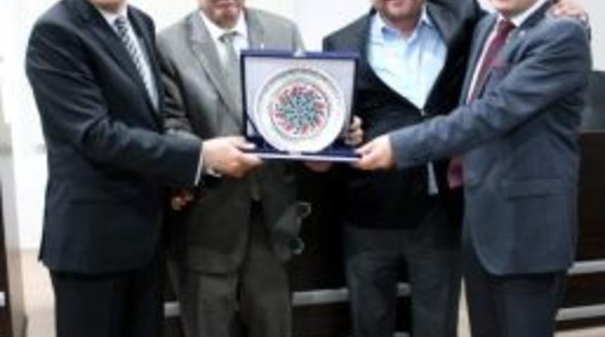 Ak Parti&rsquo;li Savaş, Ayso&rsquo;yu Ziyaret Etti