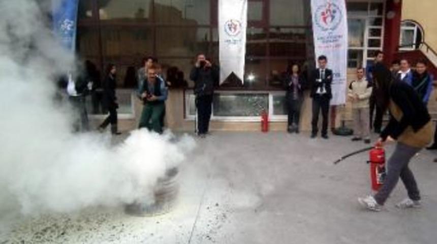 Aydın&rsquo;da Gen&ccedil;lere Yangın Tatbikatı