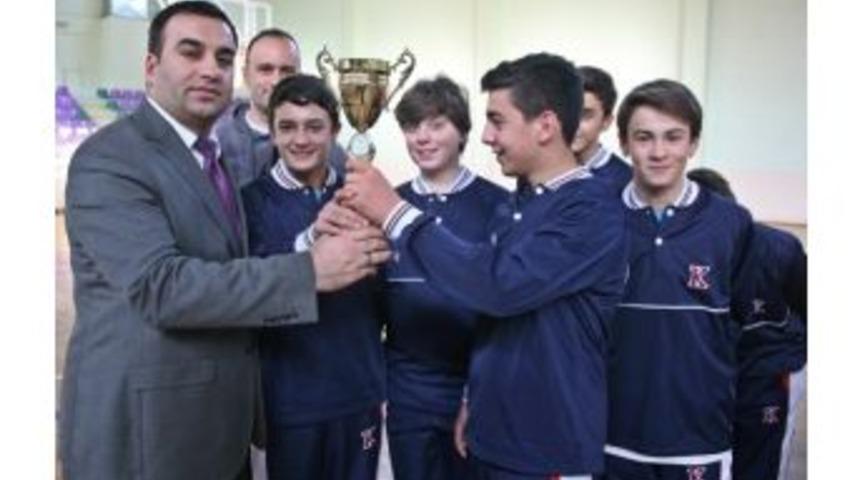 Rize'de Basketbolun Yıldızları Parladı