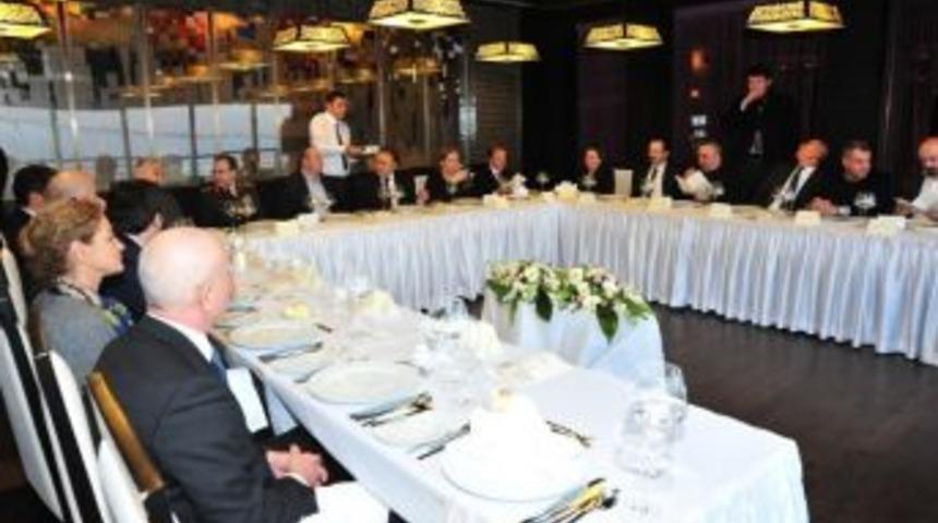 Vali Altıparmak G&uuml;rcistan Devlet Başkanını Ağırladı