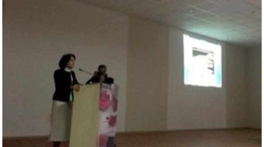 G&ouml;n&uuml;l El&ccedil;ileri Kahtalı Kadınlarla Buluştu