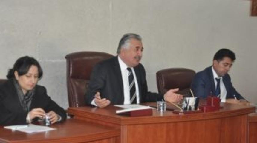 Siirt Belediye Meclisi Olağan&uuml;st&uuml; Toplandı