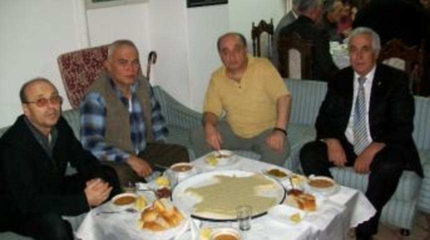 Eskişehirli Şairler 'arabaşı'nda Buluştu