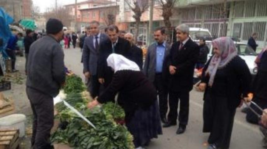 Bakır, Semt Pazarı Esnafını Ziyaret Etti