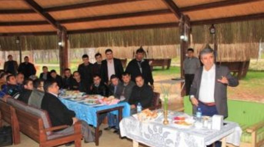 Başkan Tursun Personelle Kahvaltıda Buluştu