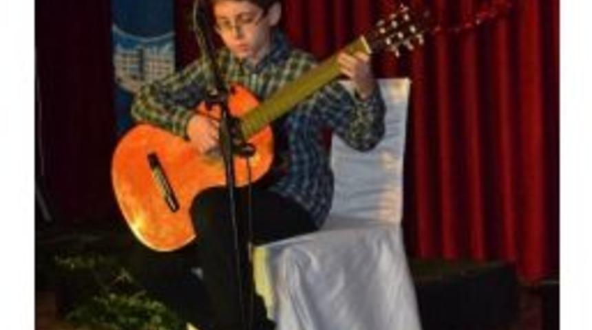 Özel Gülerçin Koleji Gençlik Korosu Büyük Beğeni Topladı