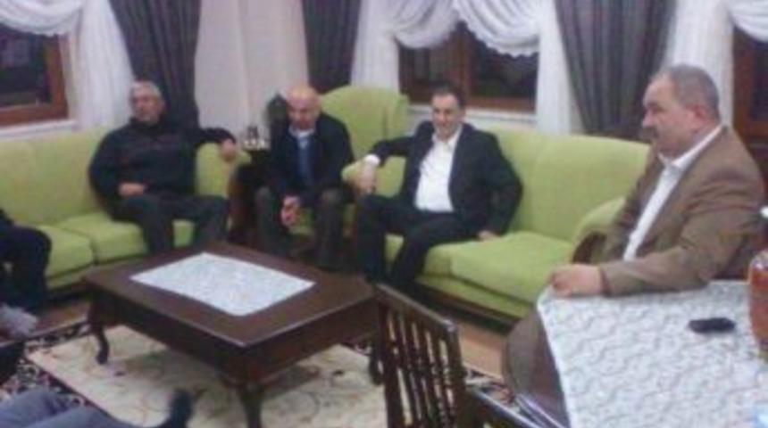 Alaylı, Ev Ev Dolaşıyor