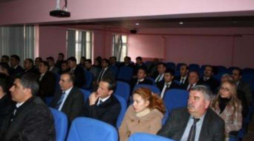 Kaymakam &Ouml;zbek Okul M&uuml;d&uuml;rleriyle Toplantı Yaptı