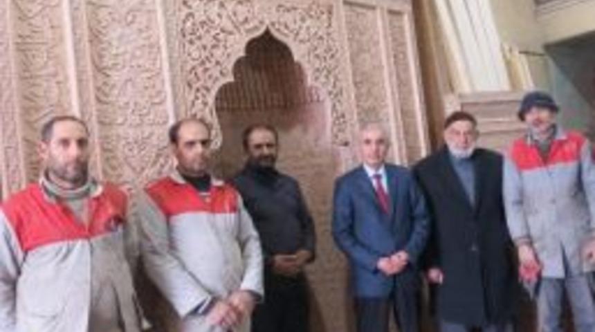 Malatya&rsquo;da Oyma Sanatı İle İlk Kez Minber Ve Mihrap Yapıldı