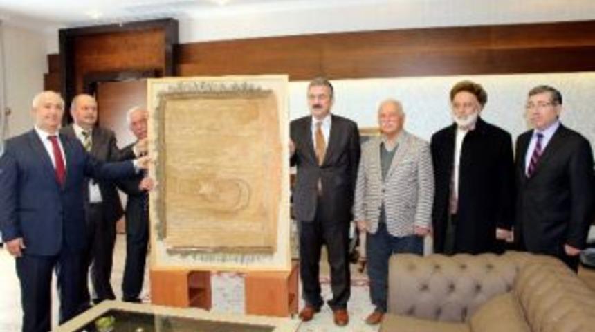 135 Yıllık Osmanlı Sancağı Restore Edildi