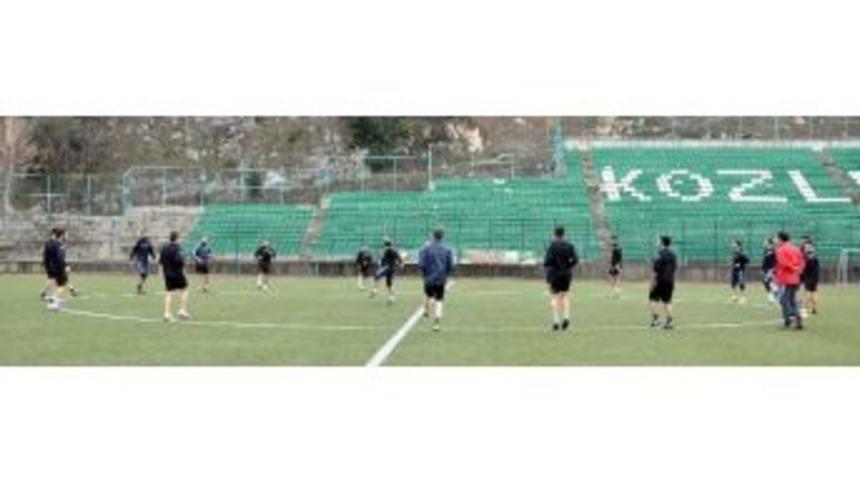 Kozlu Belediyespor, Yenişehirspor Ma&ccedil;ı Hazırlıklarını S&uuml;rd&uuml;r&uuml;yor